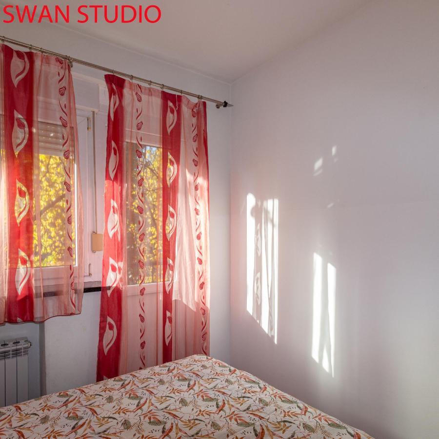 Swan Apartment Загреб Екстериор снимка