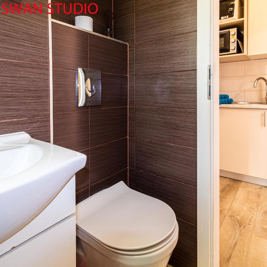 Swan Apartment Загреб Екстериор снимка