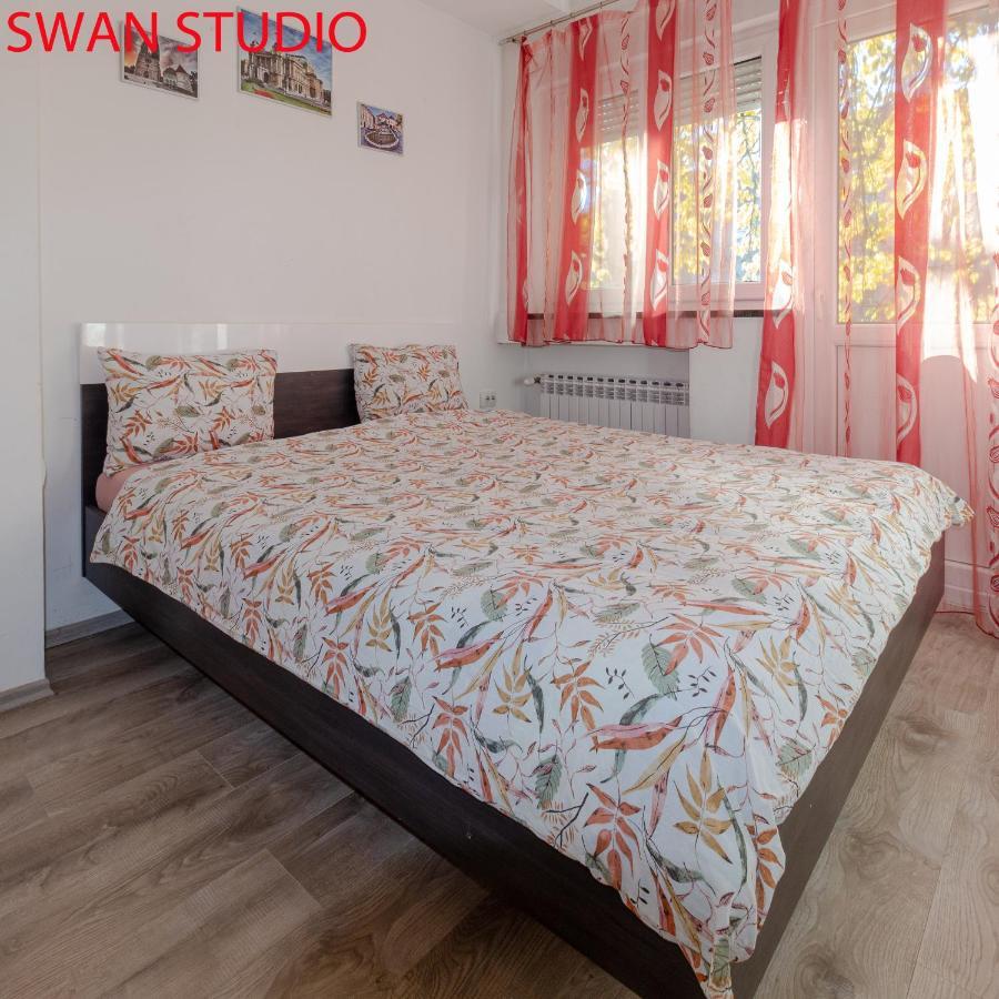 Swan Apartment Загреб Екстериор снимка